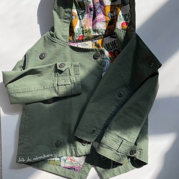 Super cute Genuine Kids/OshKosh fall coat! Fun, stylish, and adorable! - Picture 3 of 4